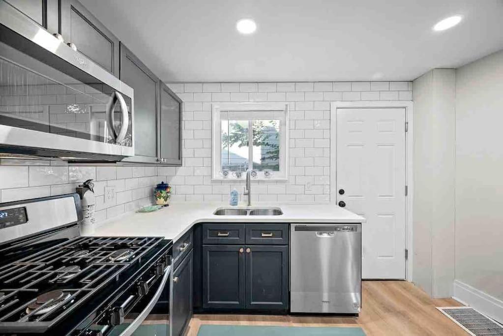 Hip And Bright Lawerenceville 2 Bed Easy Parking Pittsburgh Exterior foto